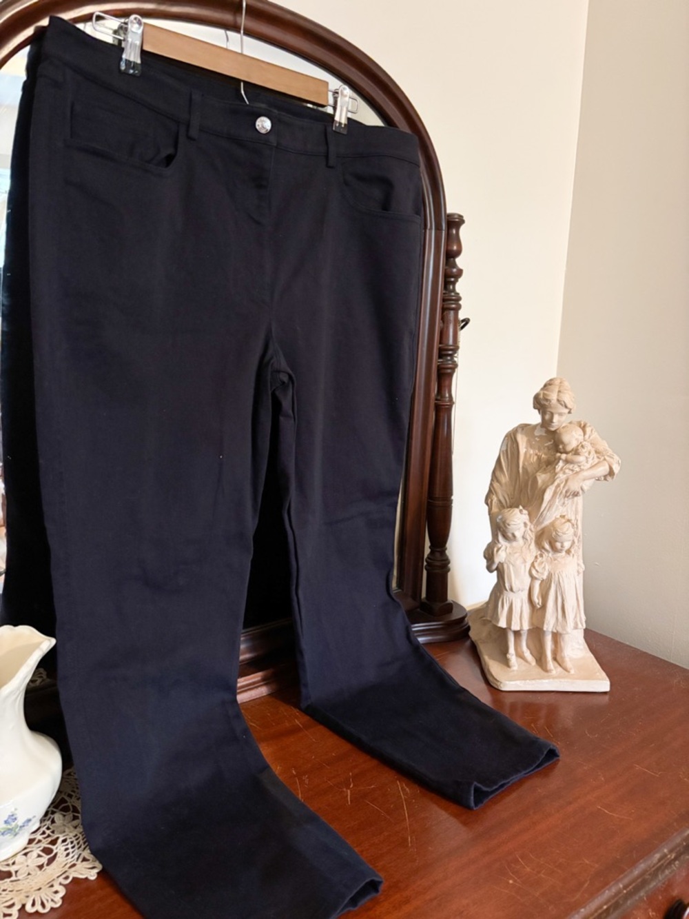 St. John Navy Women’s Pants Size 16